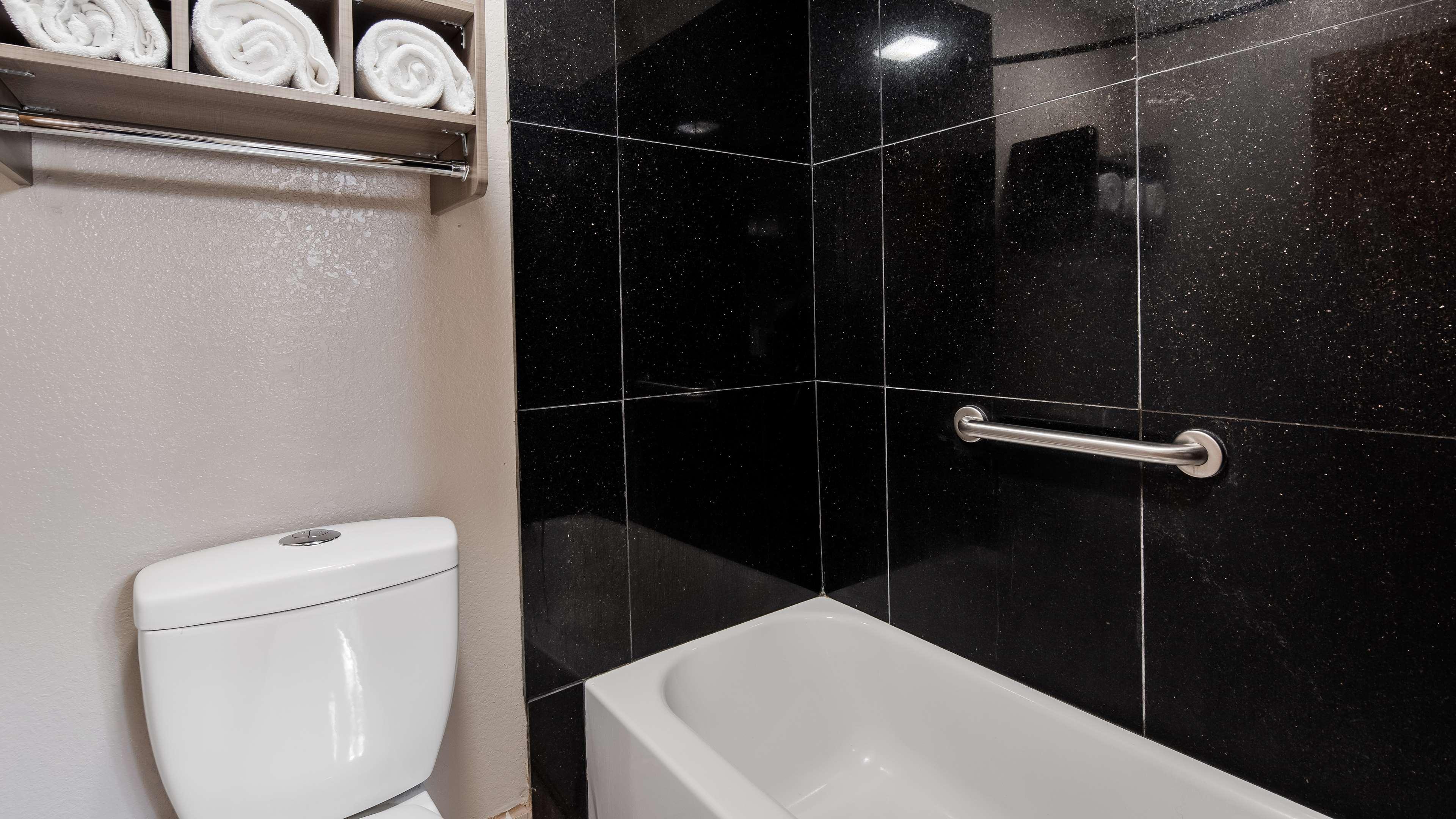 Surestay Plus Hotel By Best Western Kearney Esterno foto