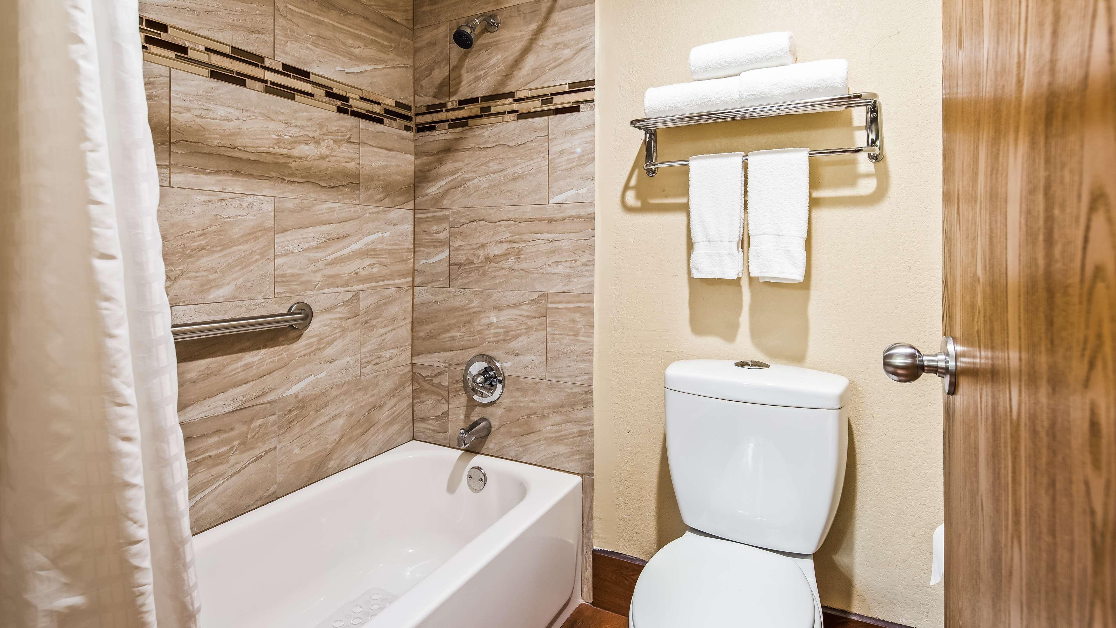 Surestay Plus Hotel By Best Western Kearney Esterno foto