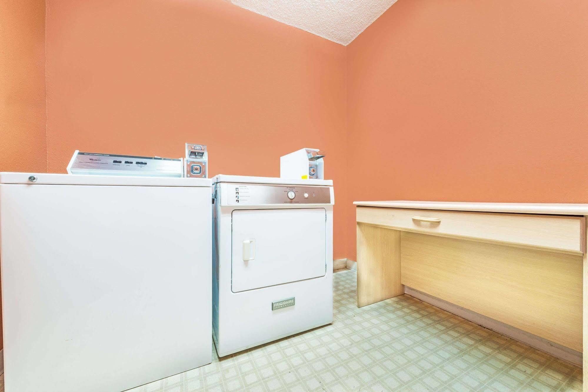 Surestay Plus Hotel By Best Western Kearney Esterno foto