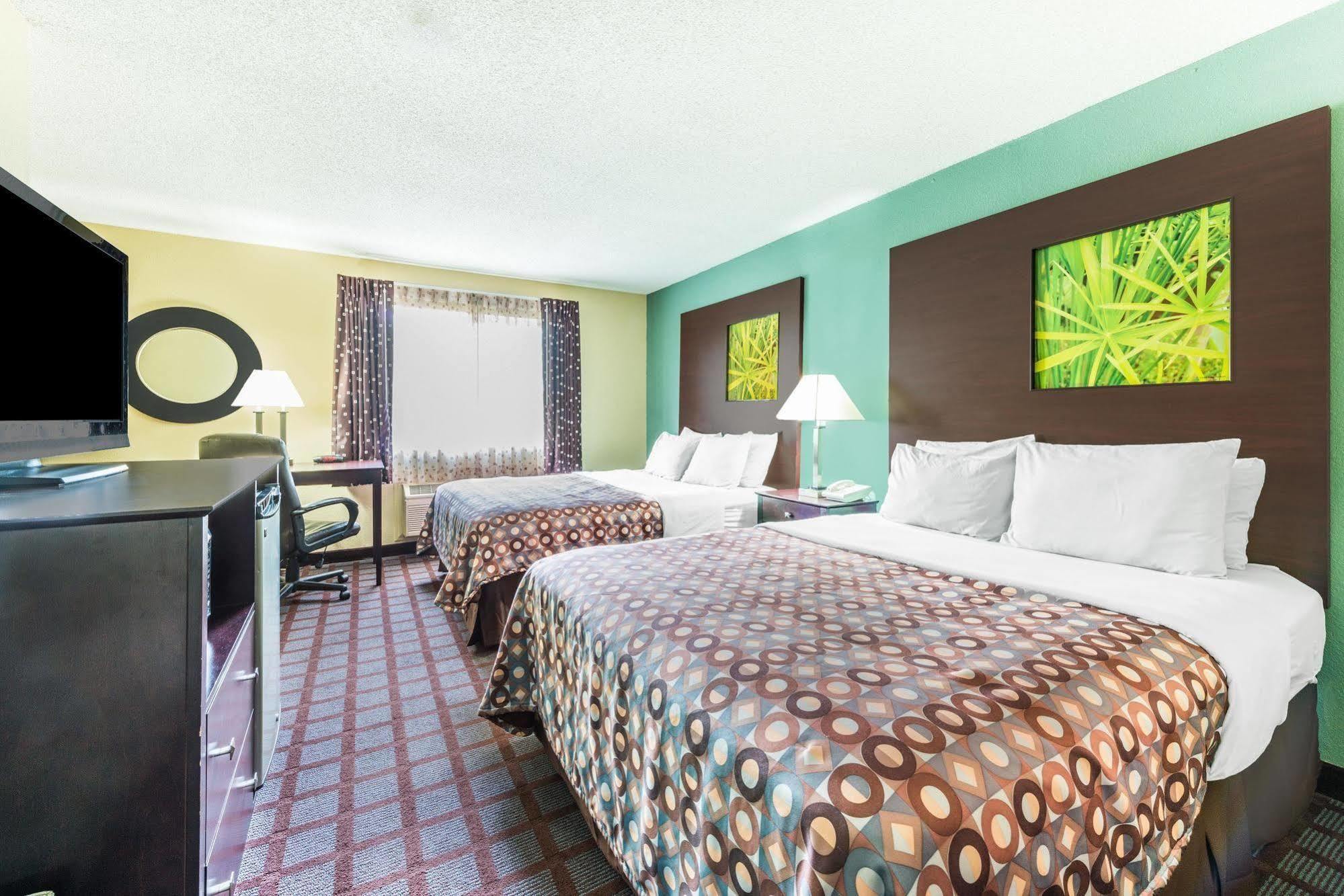 Surestay Plus Hotel By Best Western Kearney Esterno foto